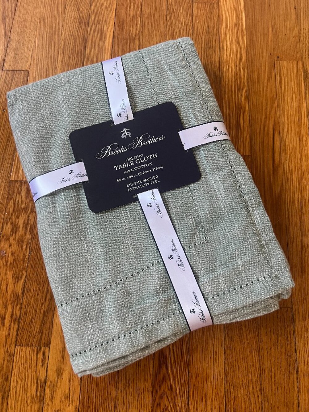 Brooks Brothers Green 100% Cotton Oblong 60" x 84" Table Cloth (NWT)